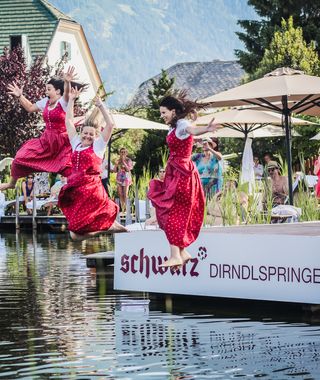 Angebot: Midsommer Festival Woche  - Schwarz