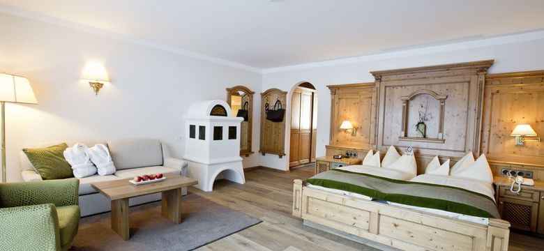 Traumhotel Alpina: Junior Suite im Wellnessschlößl 50 m² "Naturreise" image #1