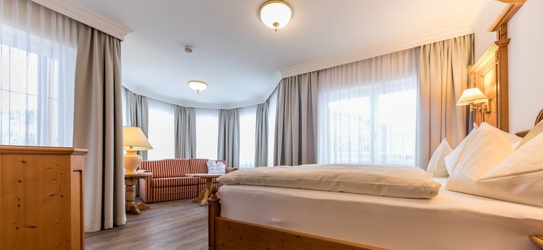 Traumhotel Alpina: Herzenslust (Schönachtal Tower Suite Deluxe) image #2