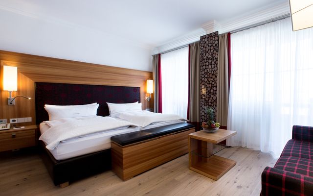 Zimmerdetails DoppelzimmerDoppelzimmer Princesse Marie image 2 - Rosenalp Gesundheitsresort & SPA