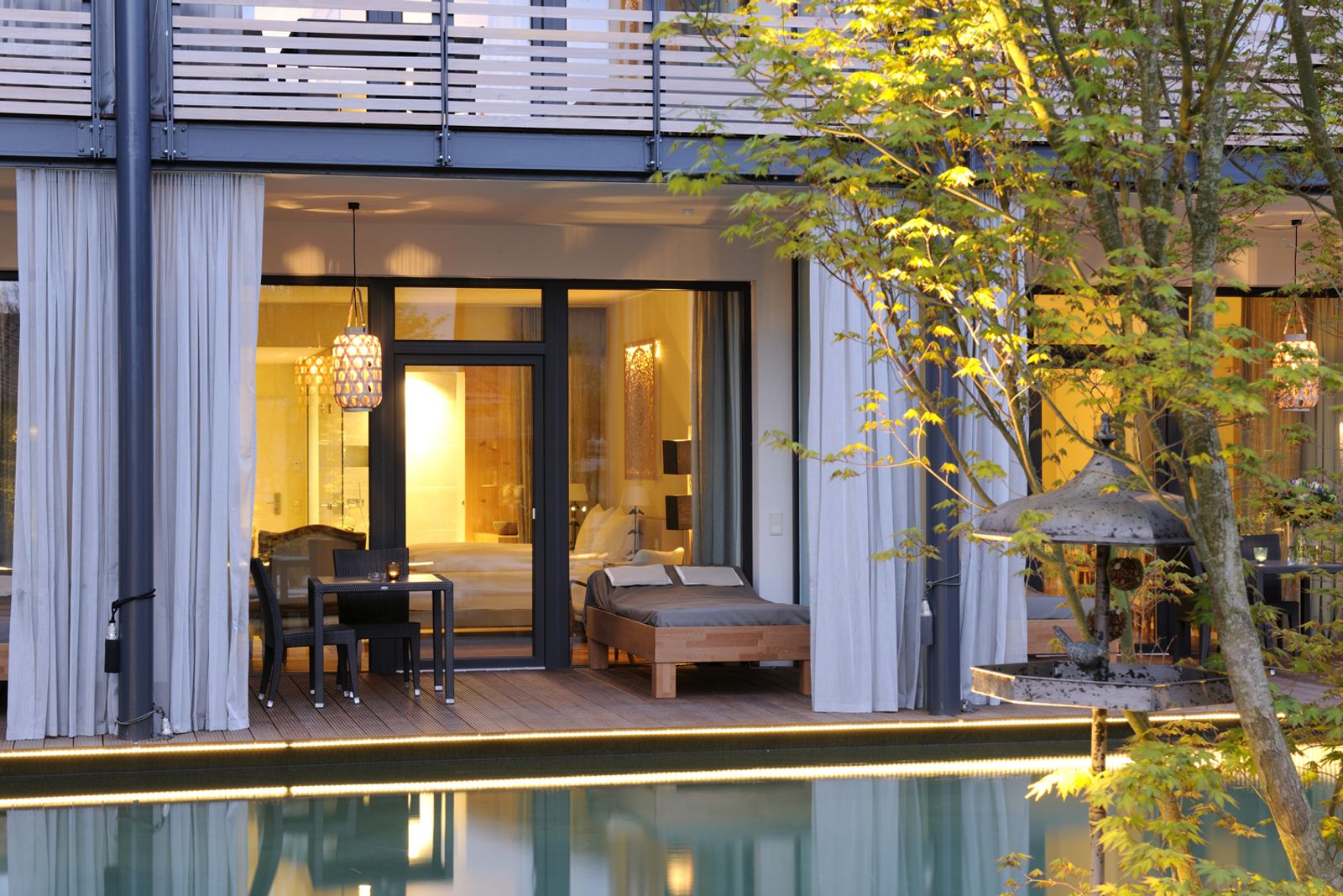 Gartenzimmer mit Terrasse inklusive Wellnessgarten und Frühstücksbüffet image 1 - Hotel Wellnessgarten