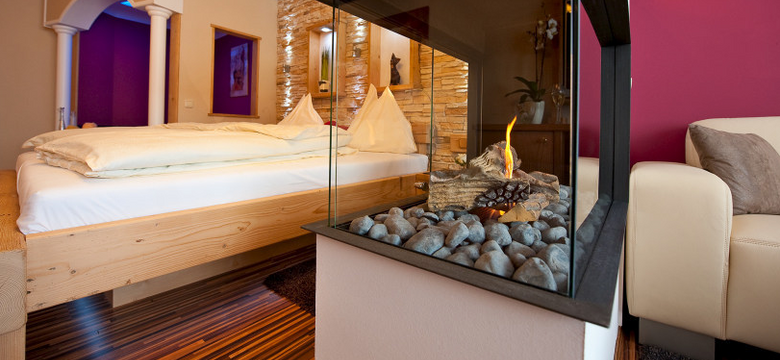 Hotel Winzer Wellness & Kuscheln : Snuggle room snuggle dream image #2
