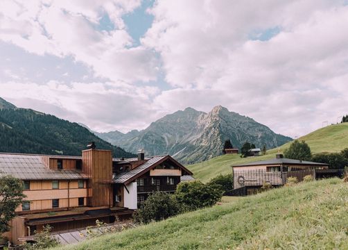 Biohotel Chesa Valisa: Bio-Regium im Kleinwalsertal - Das Naturhotel Chesa Valisa, Hirschegg/Kleinwalsertal, Vorarlberg, Österreich