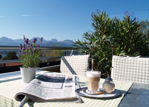 BIO HOTEL Eggensberger: Terrace with a View - Biohotel Eggensberger, Füssen - Hopfen am See, Allgäu, Bavaria, Germany
