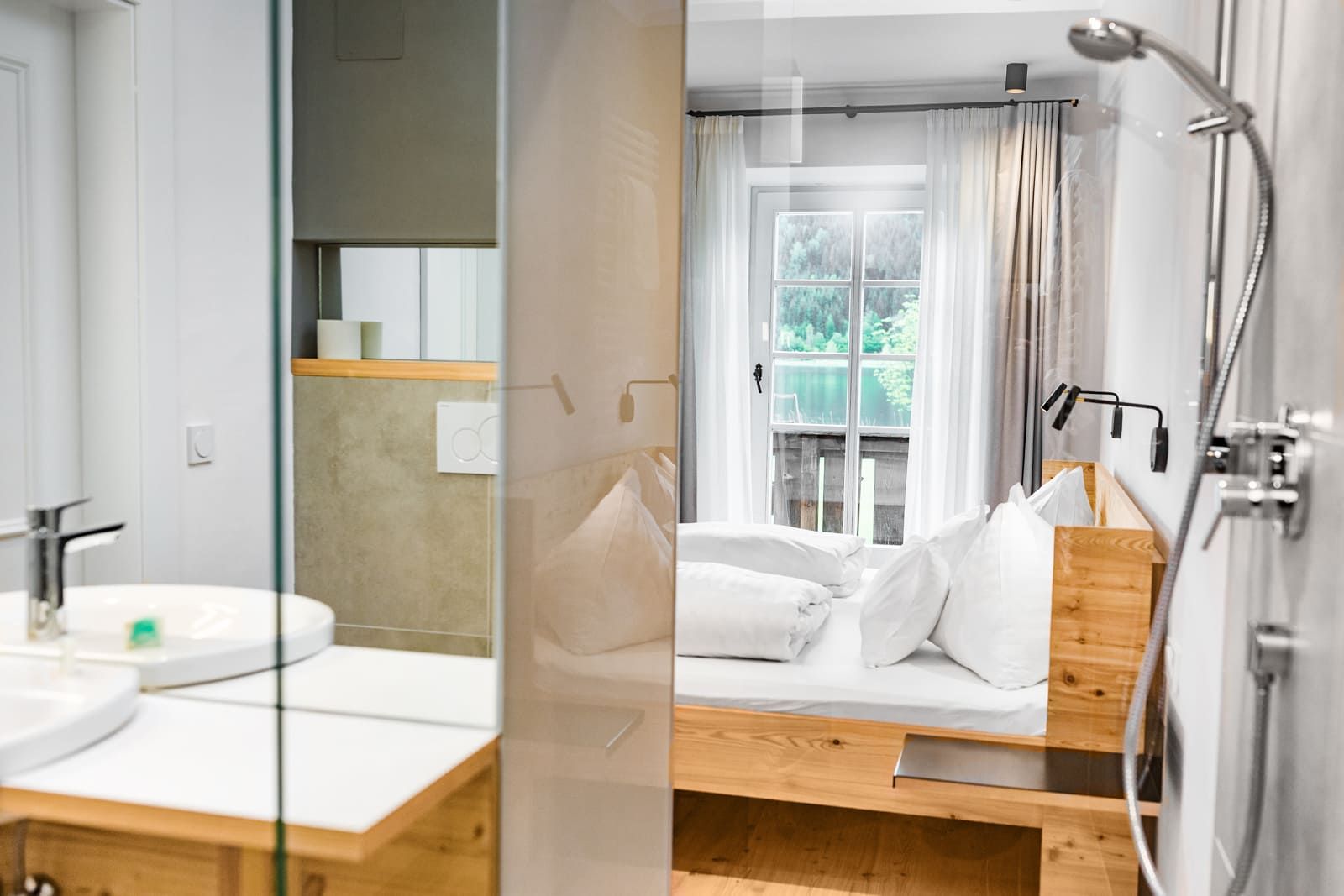 Biohotel Gralhof Suite mit Seeblick
