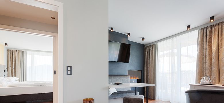 Bodenmaiser Hof: Luxury loft suite "Gold" image #1