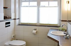 Biohotel Ginkgo Mare Badezimmer WC (2/4) - Ginkgo Mare