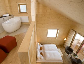  Galerie-Suite Holz100 - Biohotel Mattlihüs