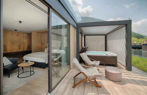 Last Minute: Suite • Lunaris: Chalet Suite de Luxe