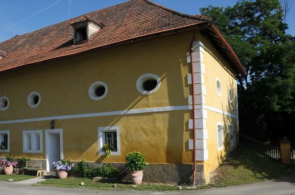 , Gut Ottmanach "Josefhof", Pischeldorf, Kärnten, Carinthia , Austria