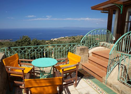 Biohotel Mani Sonnenlink: Sonnenhaus Terrasse - Mani Sonnenlink, Pyrgos-West Mani, Peloponnes, Griechenland