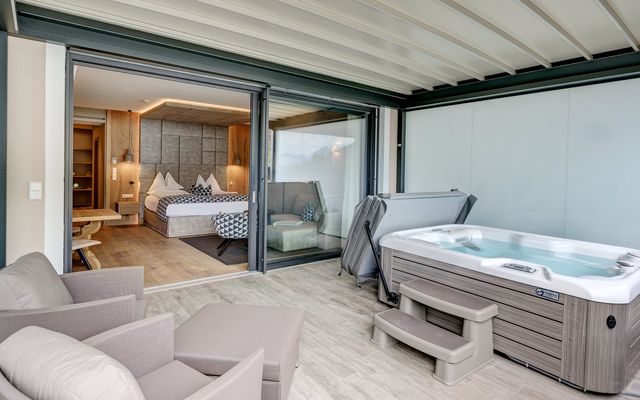 Suite Giardino Natur image 2 - Quellenhof Luxury Resort Passeier