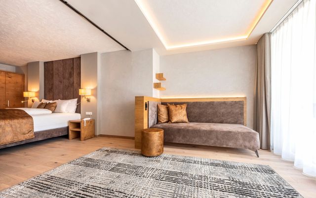 Doppelzimmer Edelweiß deluxe image 2 - Quellenhof Luxury Resort Passeier
