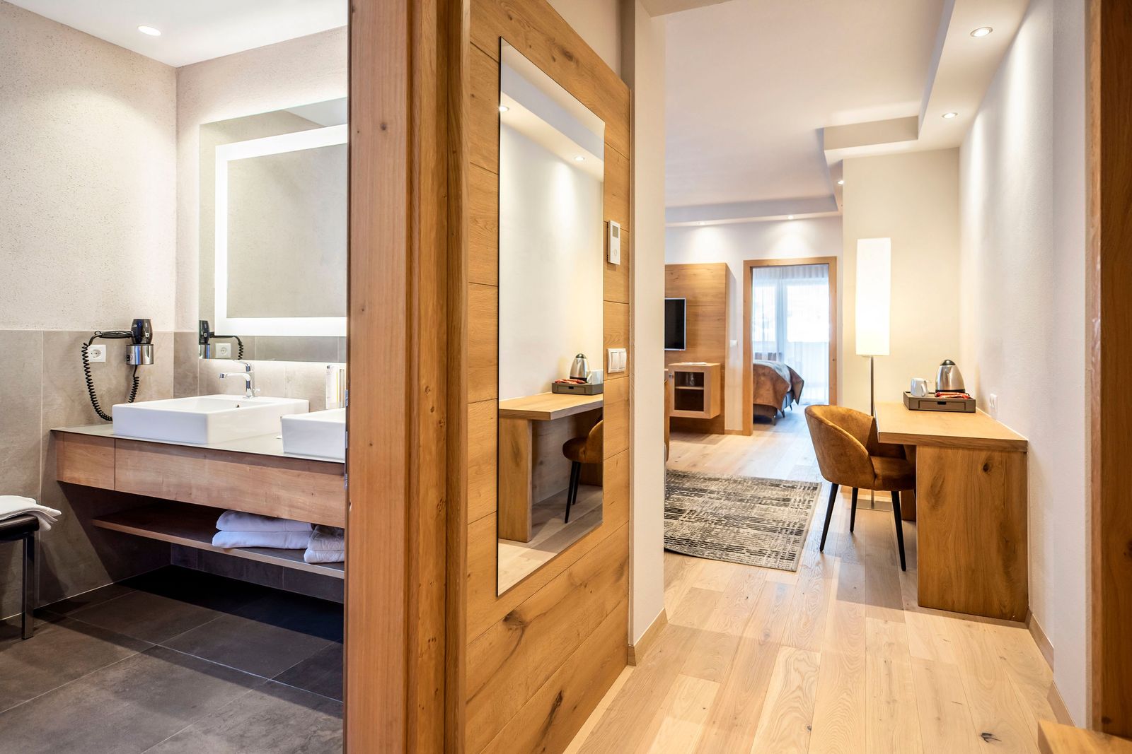 Doppelzimmer Edelweiß image 2 - Quellenhof Luxury Resort Passeier