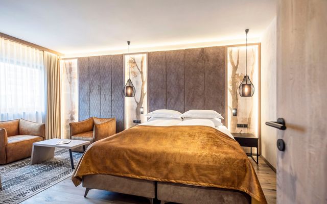 Rosen Suite Deluxe 3 image 2 - Quellenhof Luxury Resort Passeier