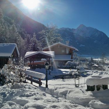 Winter, Bergchalet Klausner Kuschelsuite, Ramsau im Zillertal, Tirol, Tyrol, Austria