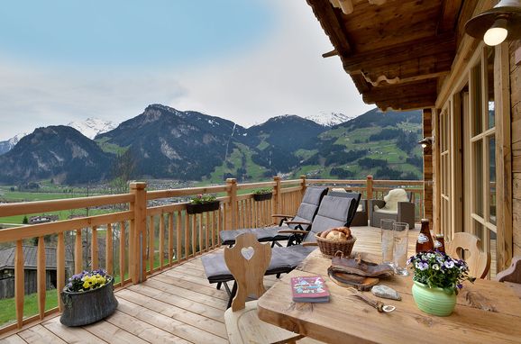 Terrace, Bergchalet Klausner Die Hütte, Ramsau im Zillertal, Tirol, Tyrol, Austria