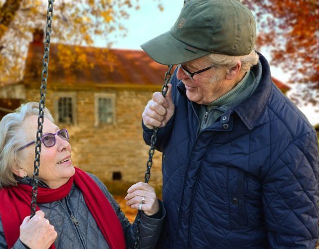 Angebot: URLAUBSZEIT mit OMA-OPA - Mein Krug