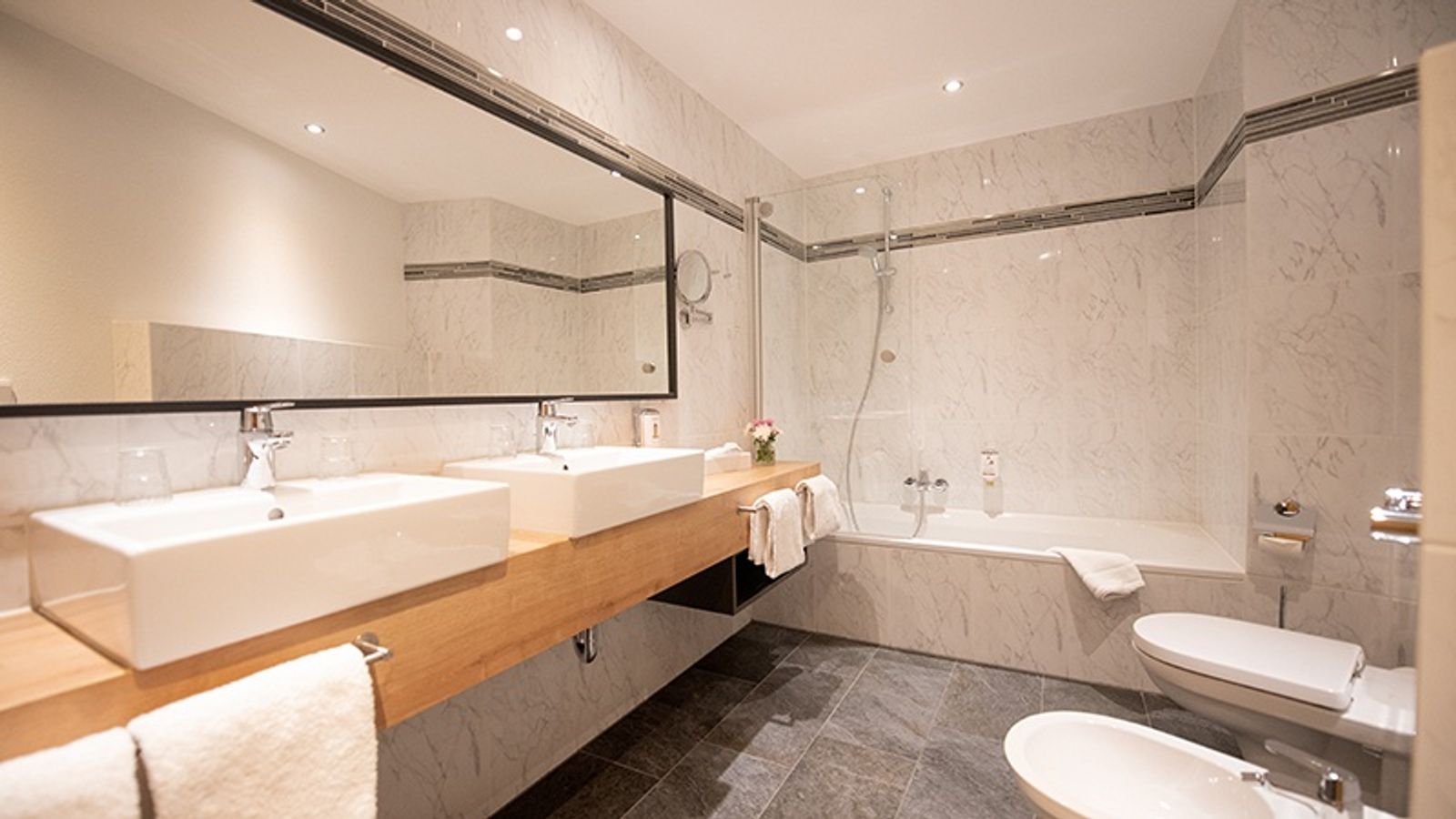 Suite Typ E image 4 - Familotel Hochsauerland Sonnenpark