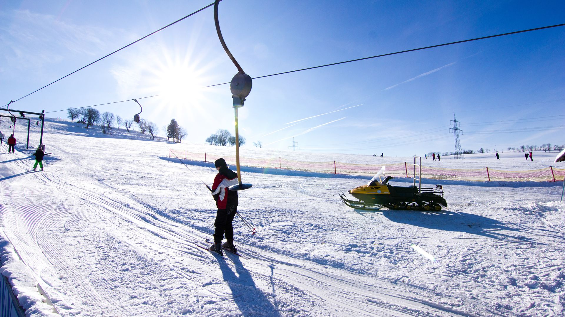 Skifahren, Langlauf und Rodeln am Frankenlift.