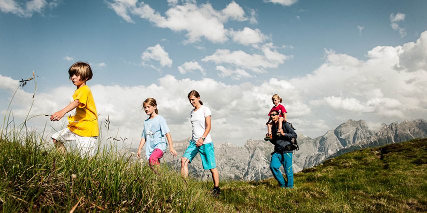 Hauptbild: Familienauszeit im Stubaital - Alpenhotel Kindl