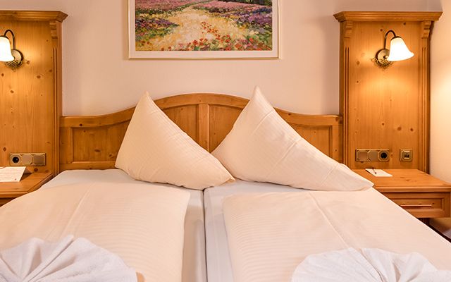 Comfort double room image 3 - Familotel Salzburger Land Hotel Zauchenseehof