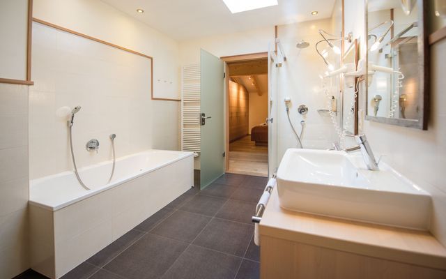 Kaiser image 2 - Familotel Südtirol Huber