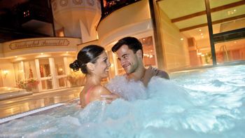 Wellness pleasure for two with half-board