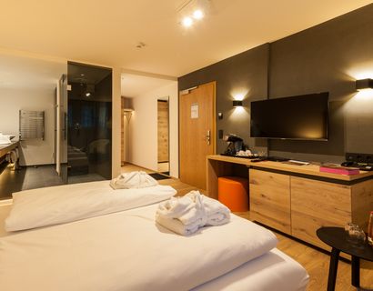 DAS GRASECK - mountain hideaway & health care: Basic Room