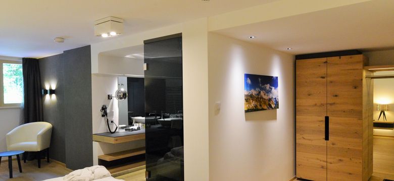 DAS GRASECK - mountain hideaway & health care: Standard room image #7