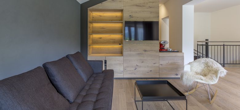 DAS GRASECK - mountain hideaway & health care: Suite with SAUNA, roof terrace and balcony (own floor) image #4