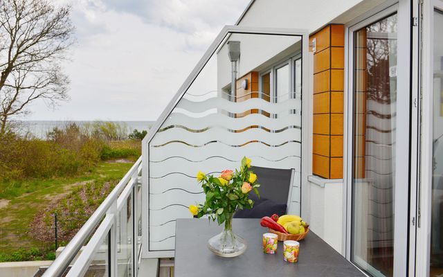 Balkon mit Blick auf die Ostsee