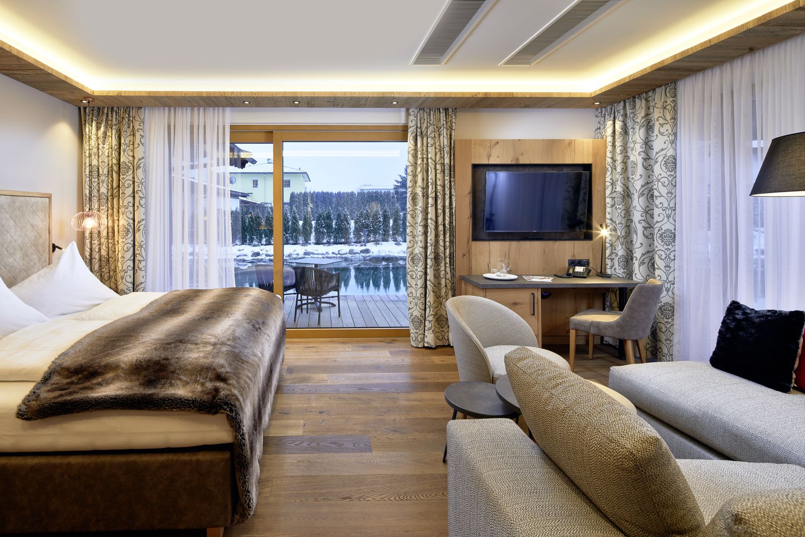 Hotel Room: Deluxe _ ON POINT. - Hotel Wöscherhof