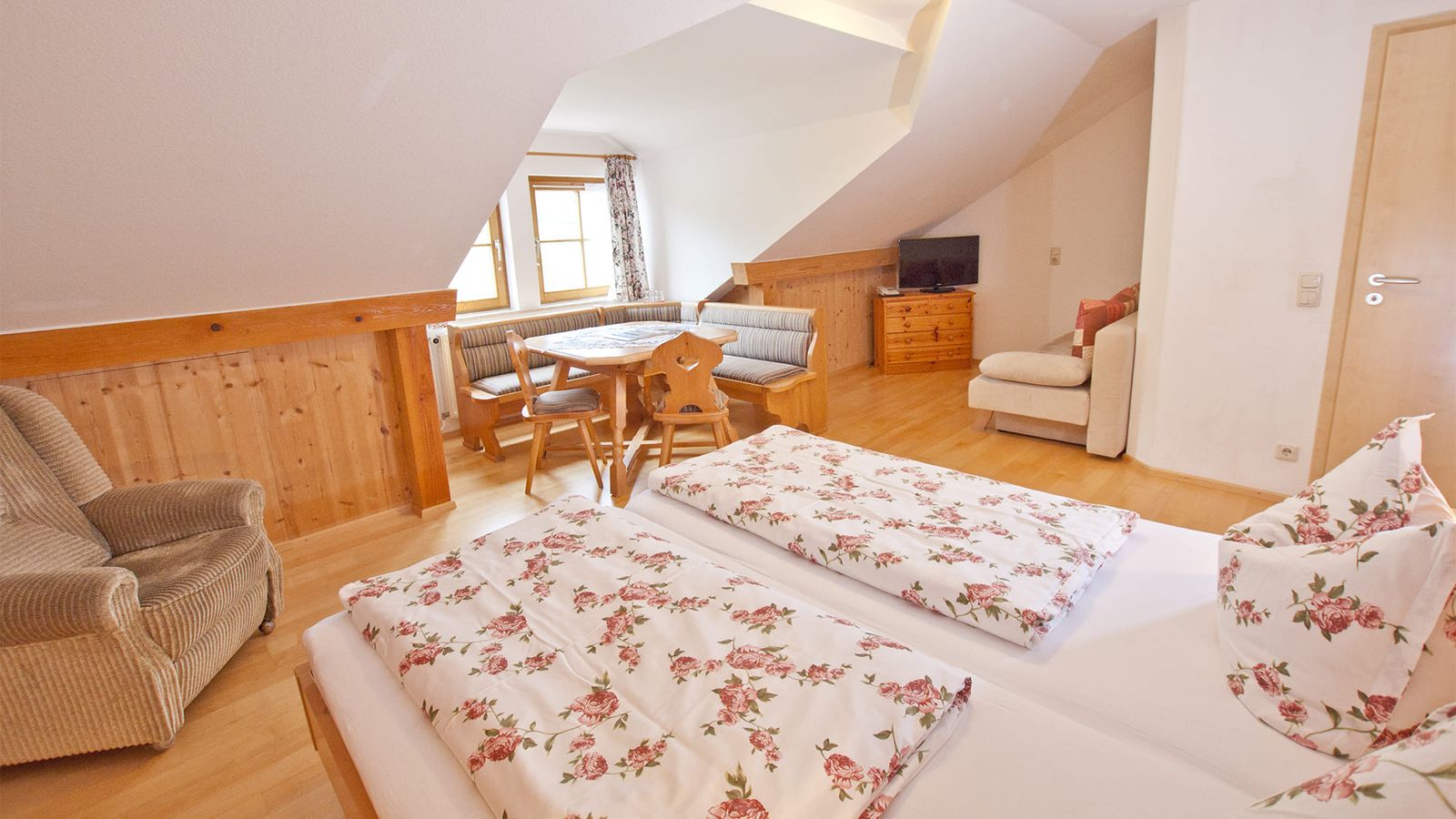 Biohotel Schratt Zimmer Doppelzimmer Nagelfluh