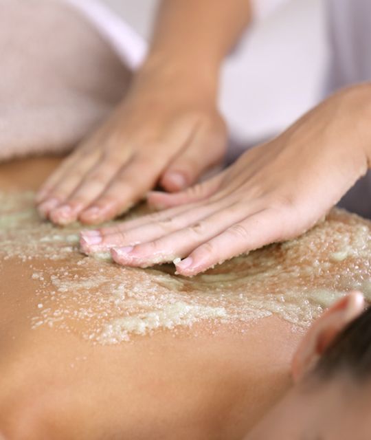 Massage mit Peeling - Hotel Langenwaldsee
