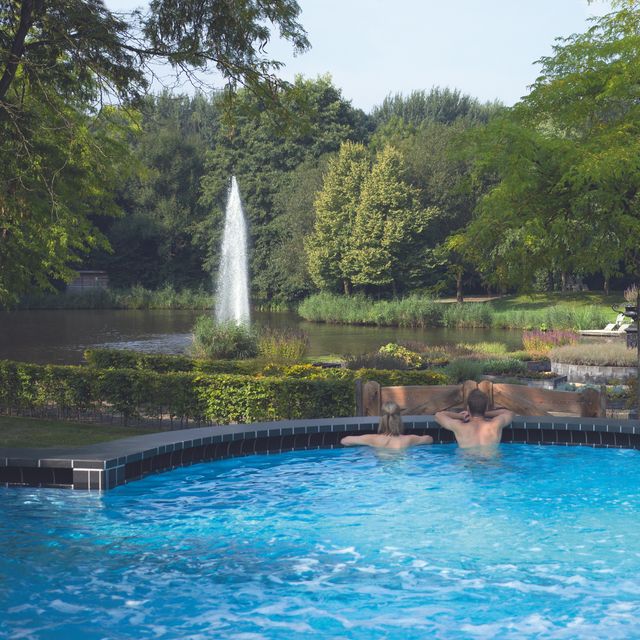 Wellness & Hotel Thermen Bad Nieuweschans in GA Bad Nieuweschans, Groningen, Niederlande
