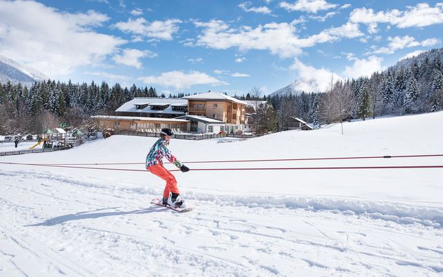 Kreuzwirt Aussenpool Winter