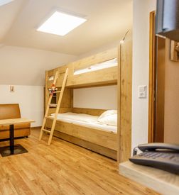 Stammhaus: Familien-Suite „Schneeziege“ image 1 - Familotel Hochschwarzwald Hotel Engel