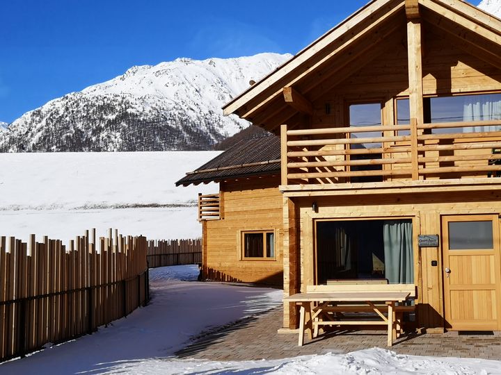 Chalet Holidays For Christmas 2019 Cabins And Chalets In The Alps