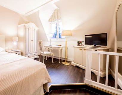 Romantischer Winkel - RoLigio® & Wellness Resort - Pearls by Romantik: Single Room "Kleines Schlösschen Zimmer"