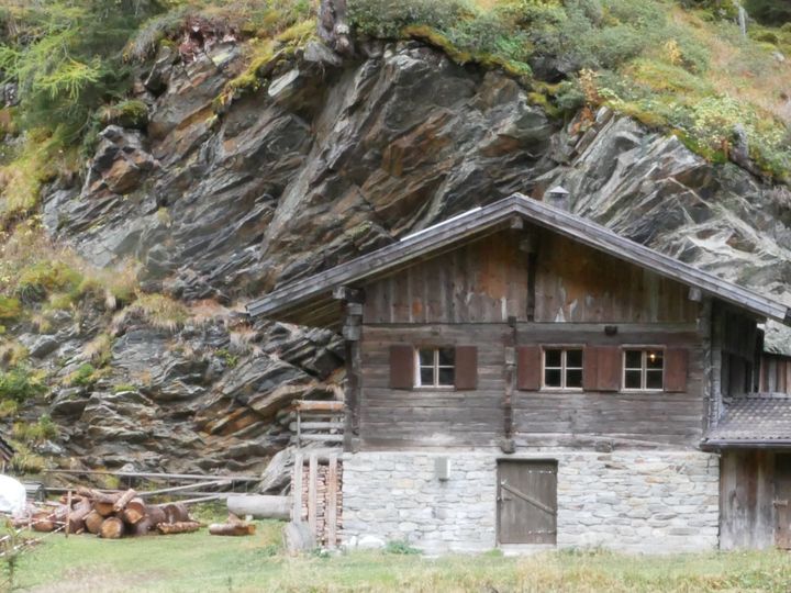Hutten Mit Kamin Und Holzofen Mieten Almhutten Und Chalets In Den Alpen