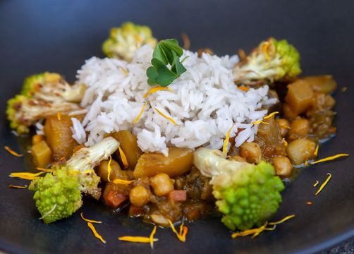 Biohotel Steineggerhof: Kichererbsen Curry - Bio- und Bikehotel Steineggerhof, Steinegg, Dolomiten, Trentino-Südtirol, Italien