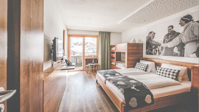 Alt: Familienzimmer «27» (1-Raum)