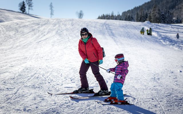 Kinder-Skikarusell direkt am Hotel