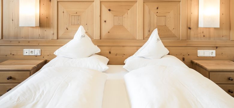 Hotel Pfösl: Double bed room Standard image #1