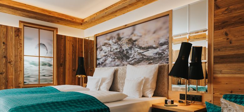 Ortner´s Resort : Roederer Doppelzimmer im Haus Wappen image #1