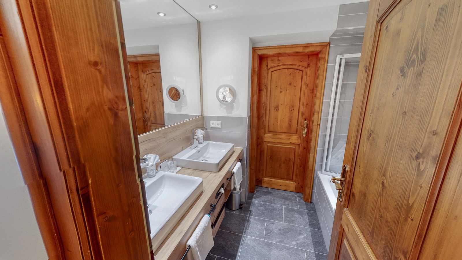 große Juniorsuite "Landleben" mit Süd-Westbalkon  - #2