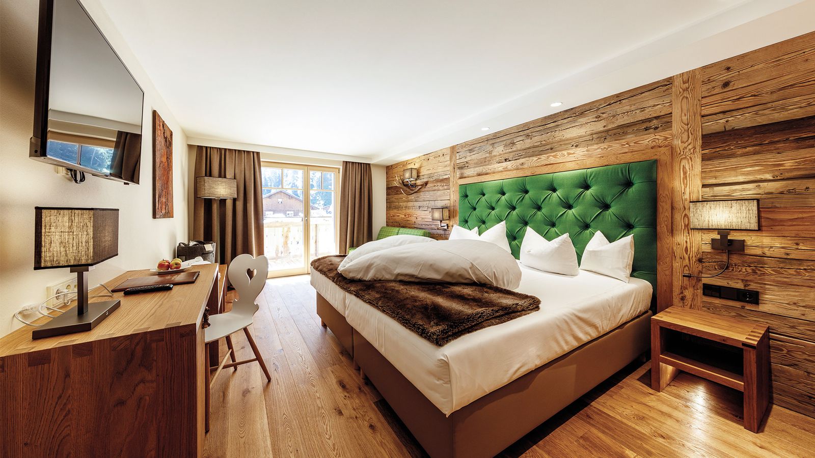 Double room Jagdstudio image 1 - Lechquell Hotel Post