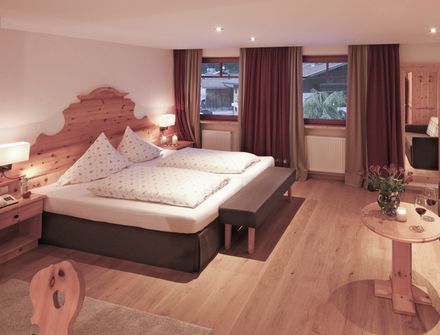 Hotel Room: Junior Suite Zirbe - Lechquell Hotel Post