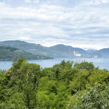 Außen Sommer 3, Rustico nel Bosco, Leggiuno, Lago Maggiore, Lombardei, Italien